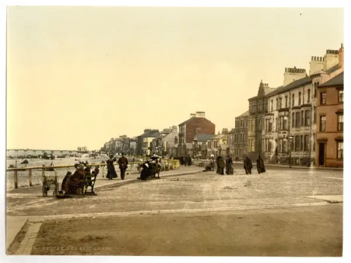 Framed Print : Redcar, the esplanade, Yorkshire, England Framed Print : Redcar, the esplanade, Yorkshire, England