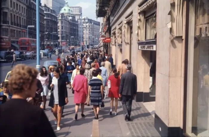 Framed Print : Regent Street 1971 Framed Print : Regent Street 1971