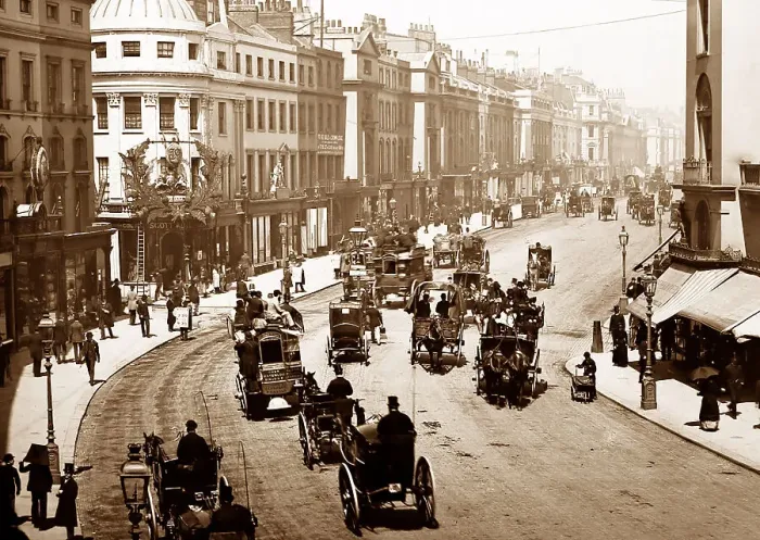 Framed Print : Regent Street, London Framed Print : Regent Street, London