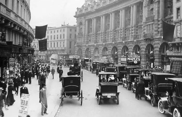 Framed Print : Regent Street, London Regent Framed Print : Regent Street, London Regent