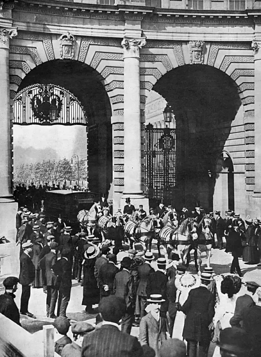 Framed Print : Rehearsal of the Coronation procession Framed Print : Rehearsal of the Coronation procession