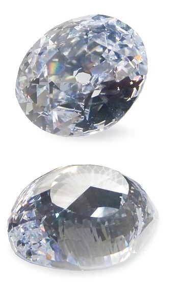 Replicas of the Koh-I-Noor diamond