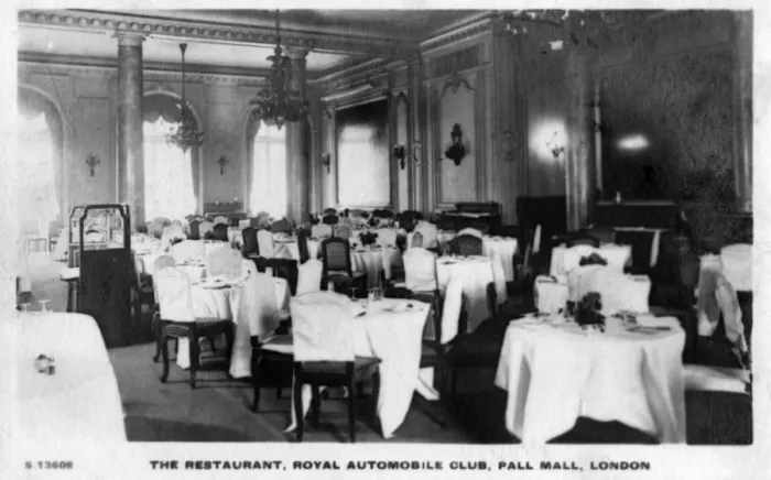 Framed Print : Restaurant, Royal Automobile Club, Pall Mall, London Framed Print : Restaurant, Royal Automobile Club, Pall Mall, London
