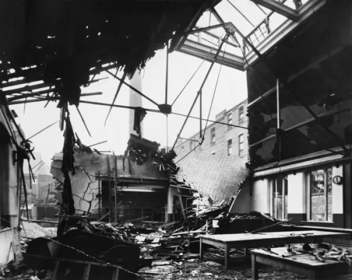 Framed Print : Results of a Gotha air raid on London, 1917 Framed Print : Results of a Gotha air raid on London, 1917
