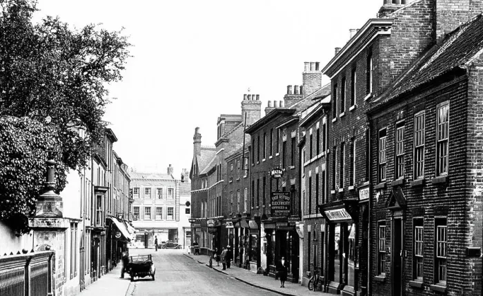 Framed Print : Retford Bridegate probably 1920s Framed Print : Retford Bridegate probably 1920s
