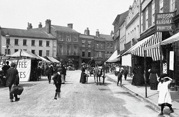 Framed Print : Retford Market Square early 1900s Framed Print : Retford Market Square early 1900s