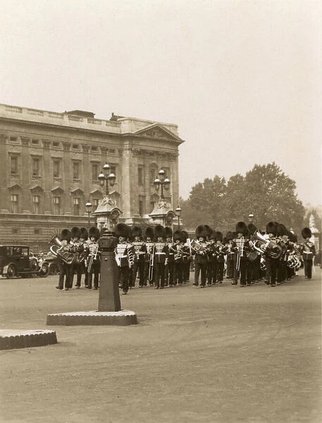 Return from Changing of the Guard, London