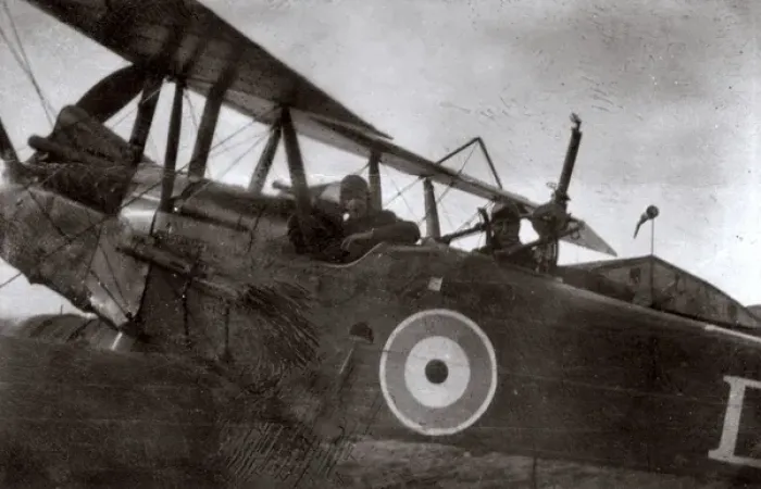 Framed Print : RFC crewmen in plane, Clairmarais, Northern France, WW1 Framed Print : RFC crewmen in plane, Clairmarais, Northern France, WW1