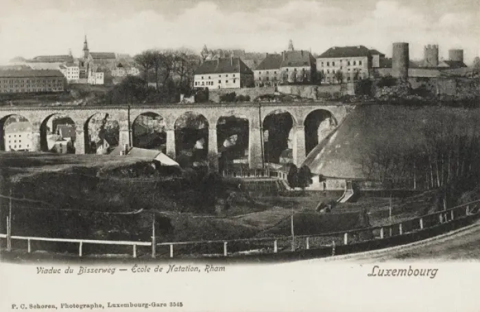 Framed Print : Rham Plateau, Luxembourg - Passarelle Viaduct Framed Print : Rham Plateau, Luxembourg - Passarelle Viaduct