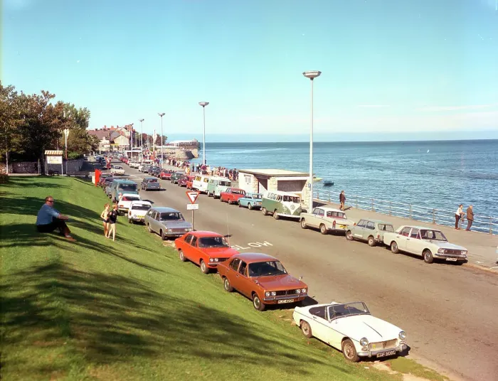 Framed Print : Rhos-on-Sea - Promenade Framed Print : Rhos-on-Sea - Promenade