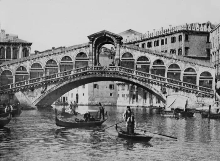 Framed Print : Rialto Bridge, Grand Canal, Venice, Italy Framed Print : Rialto Bridge, Grand Canal, Venice, Italy