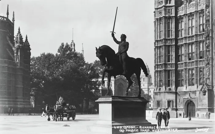 Framed Print : Richard I Statue Framed Print : Richard I Statue