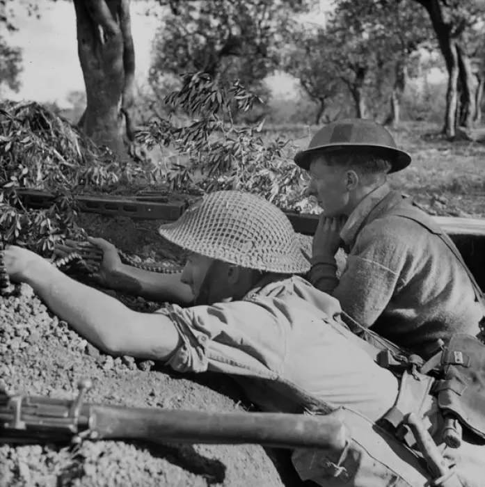 Framed Print : Rifleman J Furnell with Rifleman Swift, 2nd Irish London Rif Framed Print : Rifleman J Furnell with Rifleman Swift, 2nd Irish London Rif