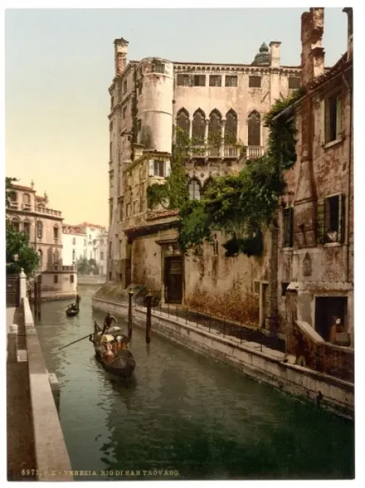 Framed Print : Rio San Trovaso and palace, Venice, Italy Framed Print : Rio San Trovaso and palace, Venice, Italy