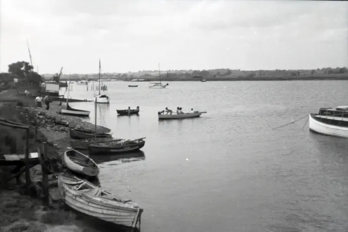 Framed Print : The River Crouch, Kent Framed Print : The River Crouch, Kent