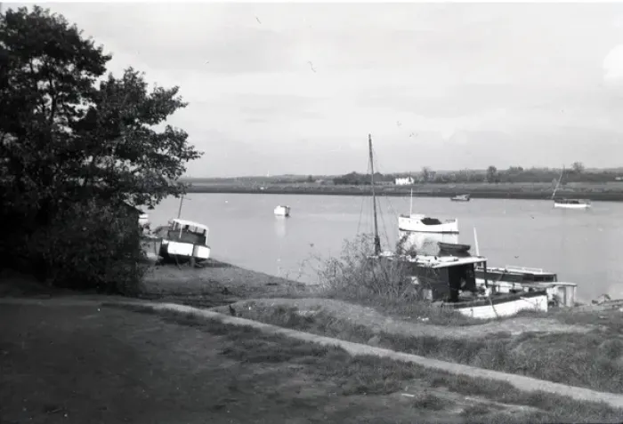Framed Print : The River Crouch, Kent Framed Print : The River Crouch, Kent