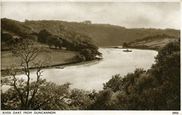 Framed Print : River Dart from Duncannon, Stoke Gabriel, Devon Framed Print : River Dart from Duncannon, Stoke Gabriel, Devon