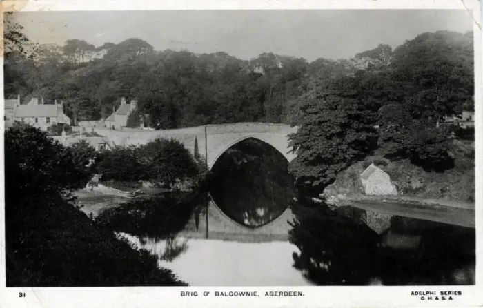Framed Print : River Don, Balgownie Bridge, Aberdeenshire Framed Print : River Don, Balgownie Bridge, Aberdeenshire