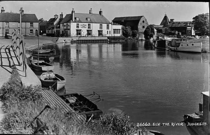 Framed Print : The River in Ely Framed Print : The River in Ely