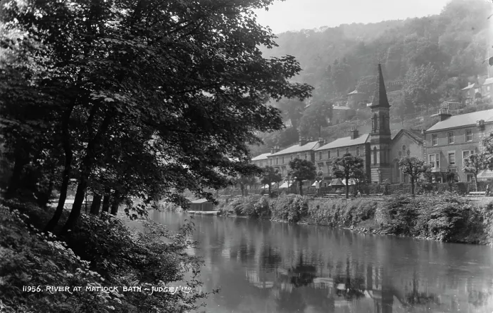 Framed Print : River at Matlock Bath