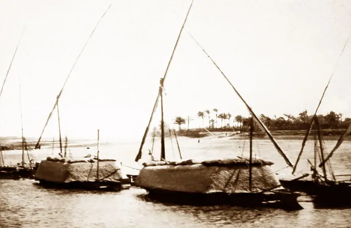 Framed Print : River Nile sailing boats loaded with grain, Egypt Framed Print : River Nile sailing boats loaded with grain, Egypt
