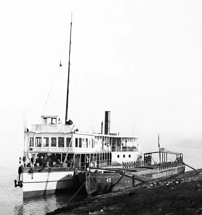Framed Print : River Nile steamer Rameses, Egypt Framed Print : River Nile steamer Rameses, Egypt