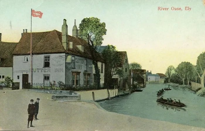 Framed Print : The River Ouse and Cutter Inn, Ely, Cambridgeshire Framed Print : The River Ouse and Cutter Inn, Ely, Cambridgeshire