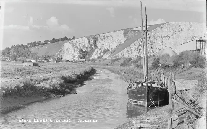 Framed Print : River Ouse at Lewes Framed Print : River Ouse at Lewes