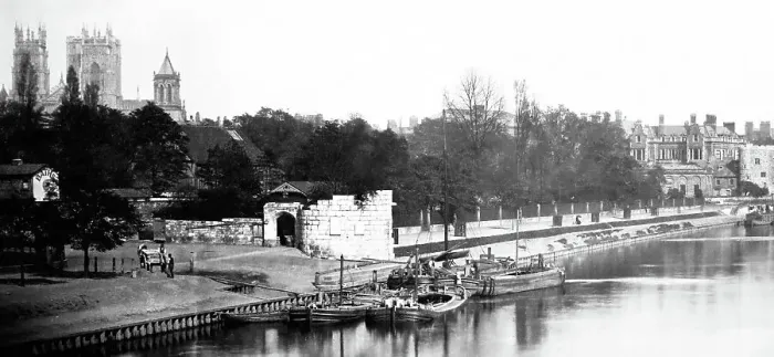 Framed Print : River Ouse and York Minster, York, Victorian period Framed Print : River Ouse and York Minster, York, Victorian period