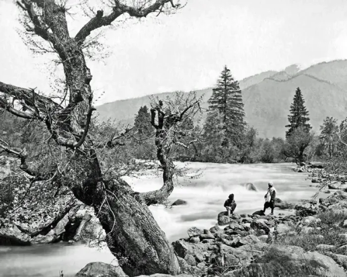 Framed Print : River, possibly in the Himalayan Mountains, India Framed Print : River, possibly in the Himalayan Mountains, India