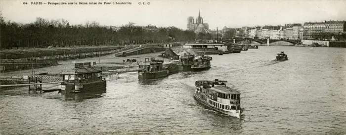 Framed Print : River Seine, Paris Framed Print : River Seine, Paris