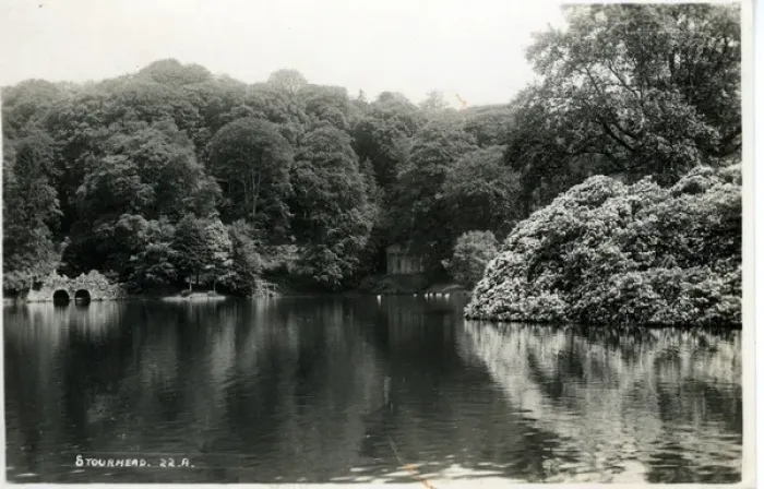 Framed Print : The River, Stourhead, Wiltshire Framed Print : The River, Stourhead, Wiltshire