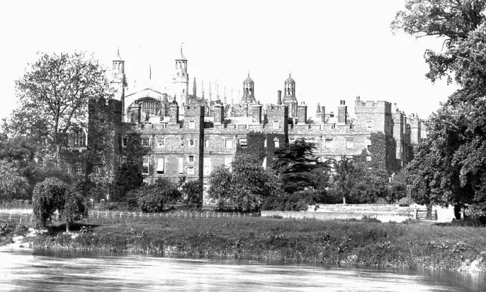 Framed Print : River Thames and Eton College Framed Print : River Thames and Eton College