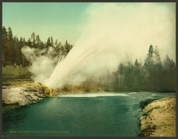 Framed Print : Riverside Geyser, Yellowstone Park Framed Print : Riverside Geyser, Yellowstone Park