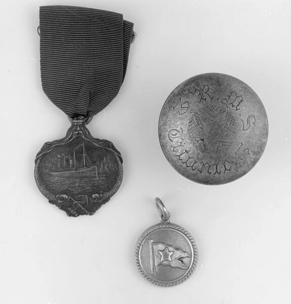 RMS Carpathia medal, divot and fob