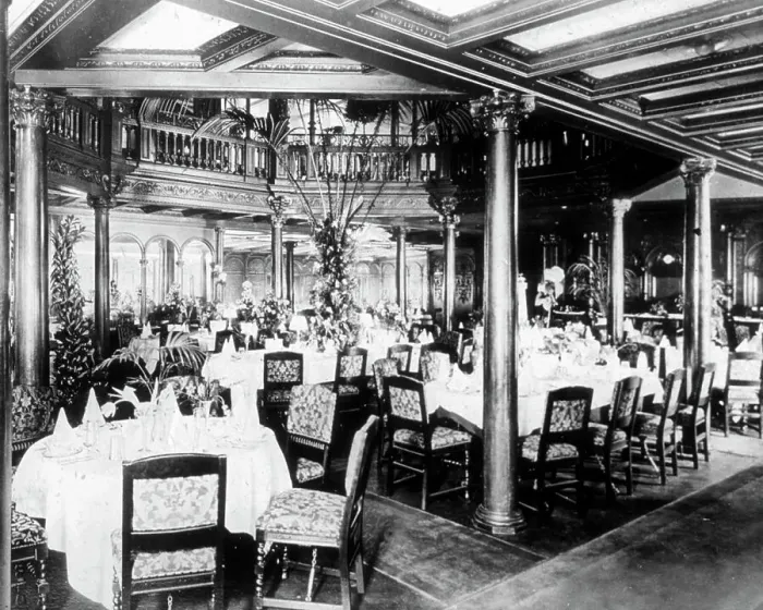 Framed Print : RMS Mauretania First Class Dining Saloon (Cunard) Framed Print : RMS Mauretania First Class Dining Saloon (Cunard)