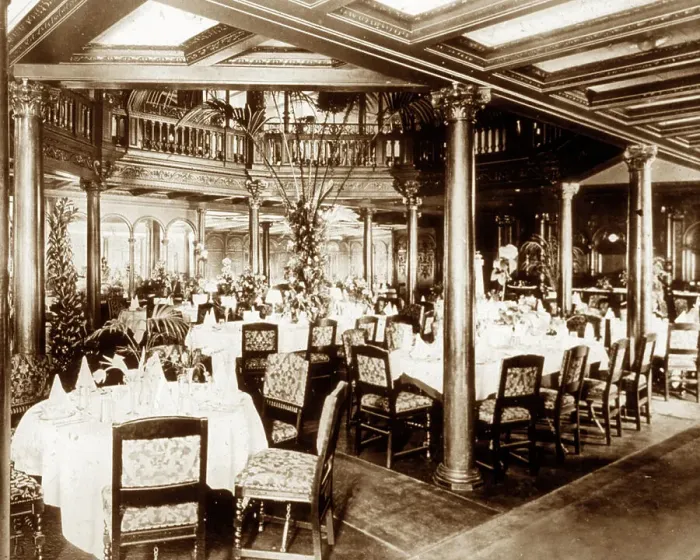 Framed Print : RMS Mauretania First Class Dining Saloon (Cunard) Framed Print : RMS Mauretania First Class Dining Saloon (Cunard)