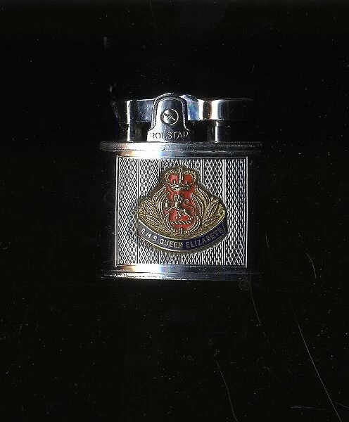RMS Queen Elizabeth - Rolstar metal table lighter