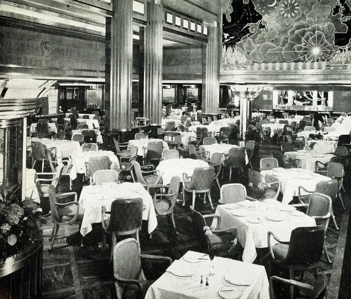 Framed Print : RMS Queen Mary, Restaurant Framed Print : RMS Queen Mary, Restaurant