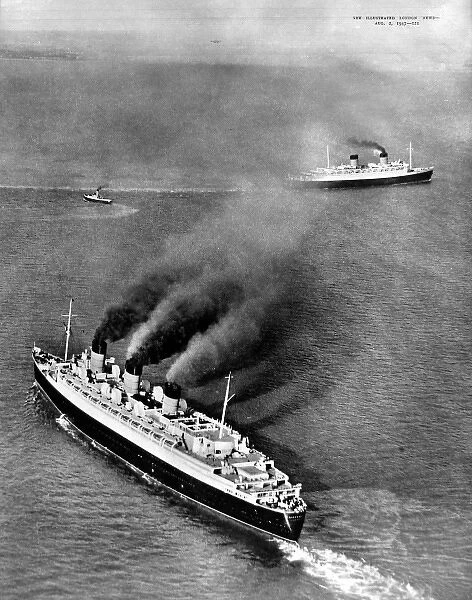 R.M.S. Queen Mary and R.M.S. Queen Elizabeth, off Cowes