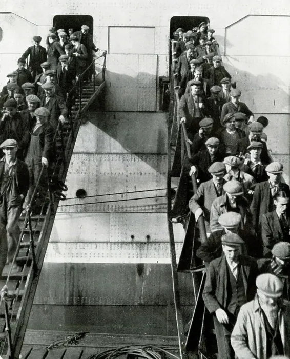 Framed Print : RMS Queen Mary, some of the shipbuilders in Glasgow Framed Print : RMS Queen Mary, some of the shipbuilders in Glasgow