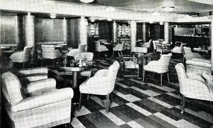 Framed Print : RMS Queen Mary, Smoking Room Framed Print : RMS Queen Mary, Smoking Room