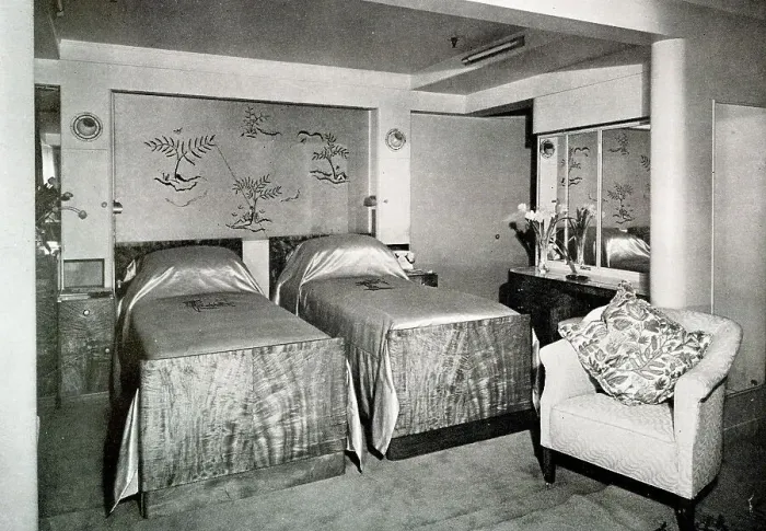 Framed Print : RMS Queen Mary, State Room in Cabin Section Framed Print : RMS Queen Mary, State Room in Cabin Section
