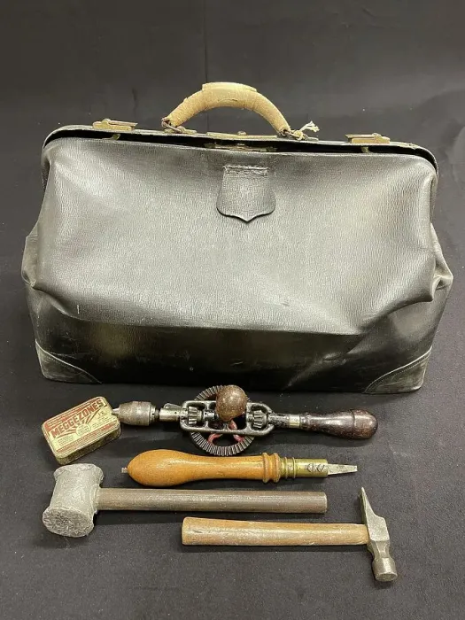 Framed Print : RMS Titanic, Samuel Alfred Smith Archive, leather tool bag Framed Print : RMS Titanic, Samuel Alfred Smith Archive, leather tool bag