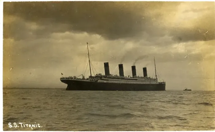 Framed Print : RMS Titanic - the ship at sea Framed Print : RMS Titanic - the ship at sea