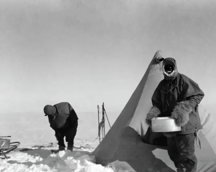 Framed Print : Robert Falcon Scott, Terra Nova Expedition, Antarctic Framed Print : Robert Falcon Scott, Terra Nova Expedition, Antarctic