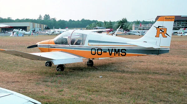 Robin DR. 400-160 Chevalier OO-VMS