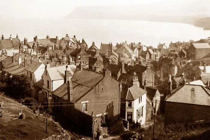 Framed Print : Robin Hoods bay Framed Print : Robin Hoods bay