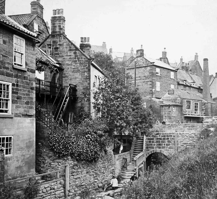 Framed Print : Robin Hood's Bay Framed Print : Robin Hood's Bay