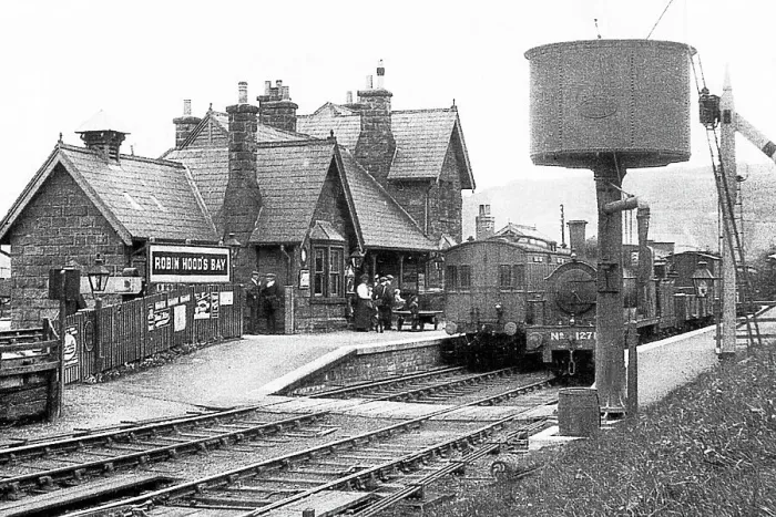 Framed Print : Robin Hood's Bay Railway Station Framed Print : Robin Hood's Bay Railway Station